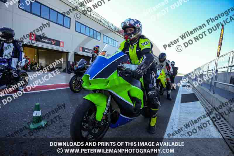 cadwell no limits trackday;cadwell park;cadwell park photographs;cadwell trackday photographs;enduro digital images;event digital images;eventdigitalimages;navarra;no limits trackdays;peter wileman photography;racing digital images;trackday digital images;trackday photos